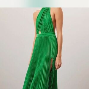 Elegant Green Halter Dress